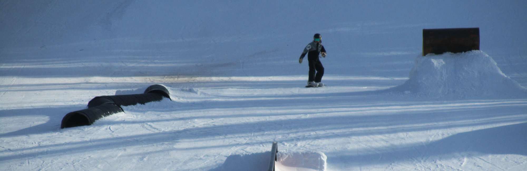 Slide-Business-Winter-Snowboard