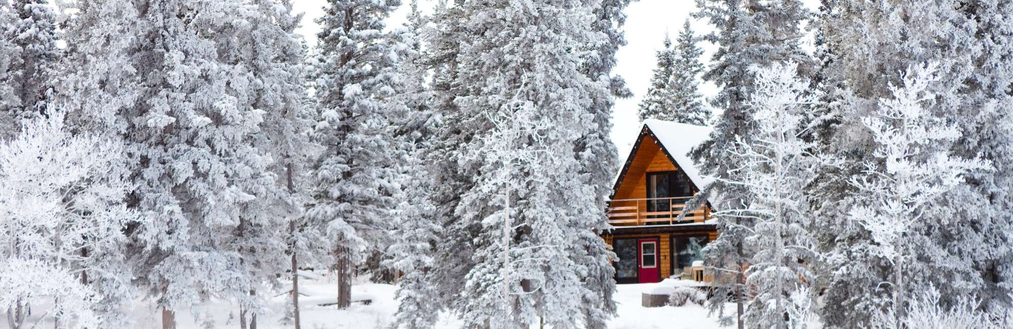 Slide-Winter-Cabin-Rental