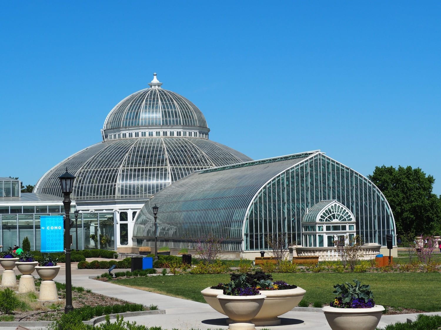 Day Trips from Brainerd, MN Como Park Zoo & Conservatory